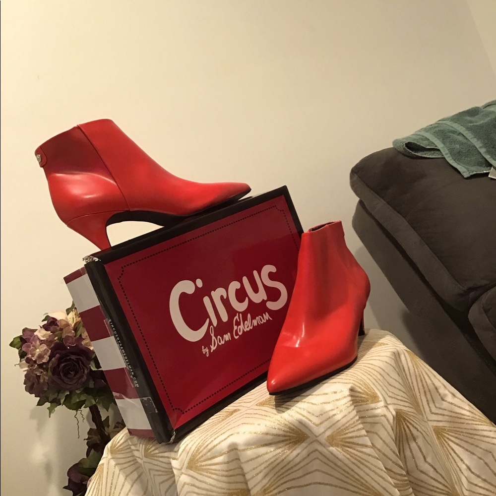 Circus by Sam Edelman Red Heels